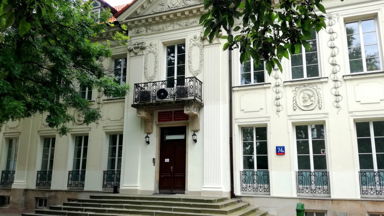Dlaczego warto uczyć się w Collegium. Szkole Służb Medycznych? 5 powodów, które przekonają Cię do startu.